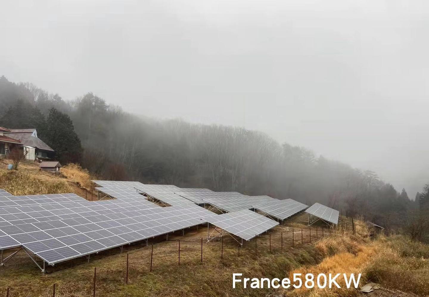 France Aluminum Roof Solar Solution 580KW